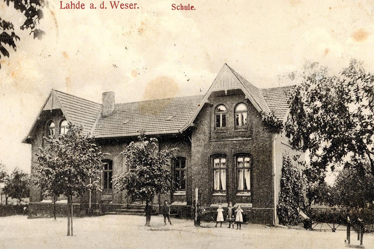 11 - Alte Volksschule Lahde